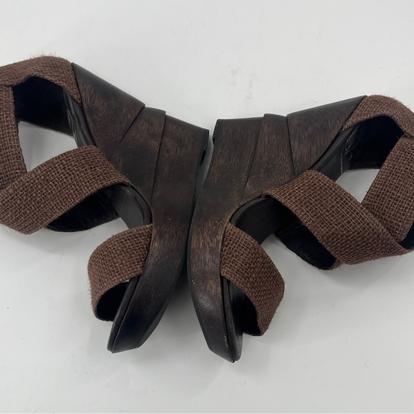 Diane Von Furstenberg Opal Wedge Sandals - Picture 5 of 12